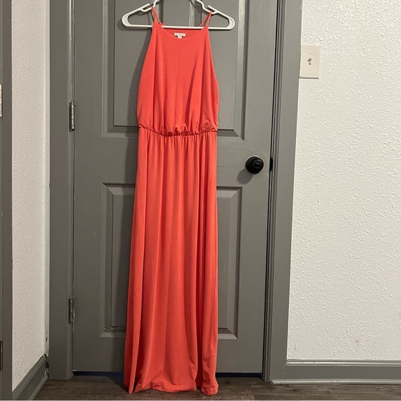 GAP Dresses & Skirts - GAP Coral maxi dress Soft Material